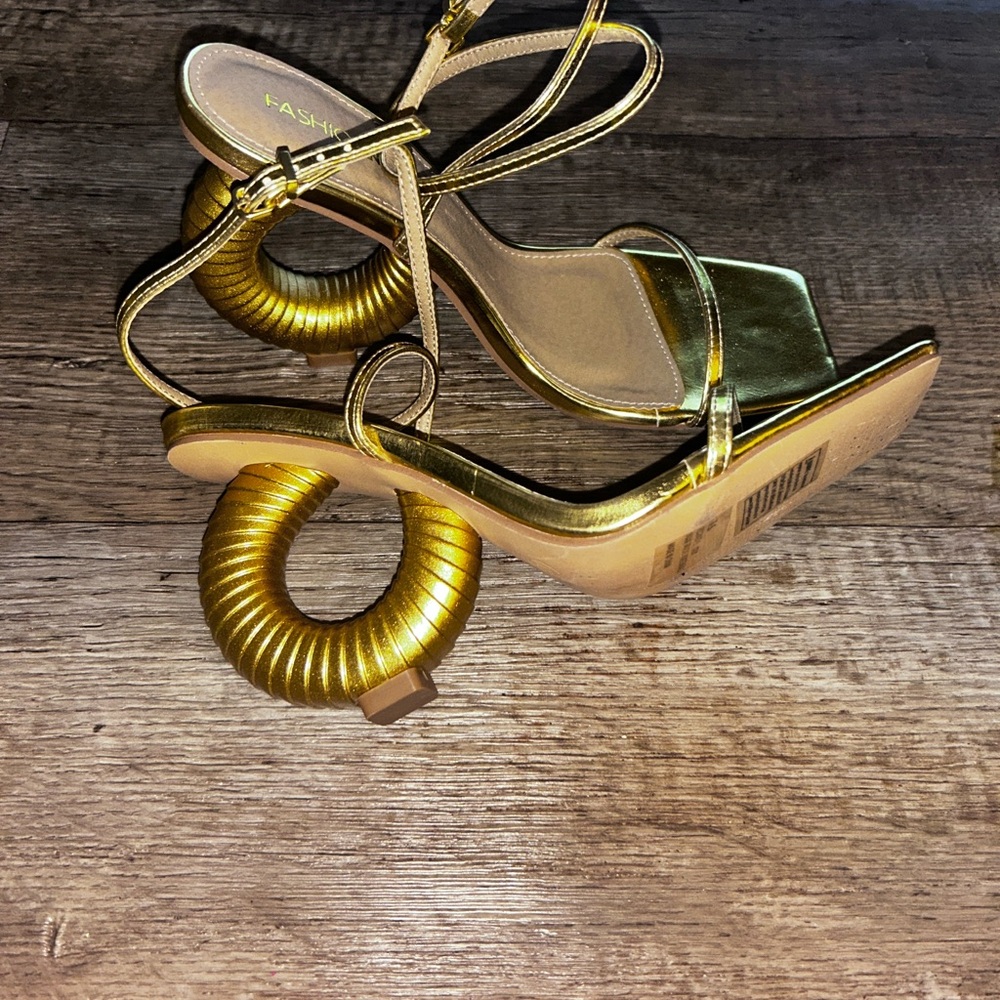 Fashion Nova Metallic Gold Heels